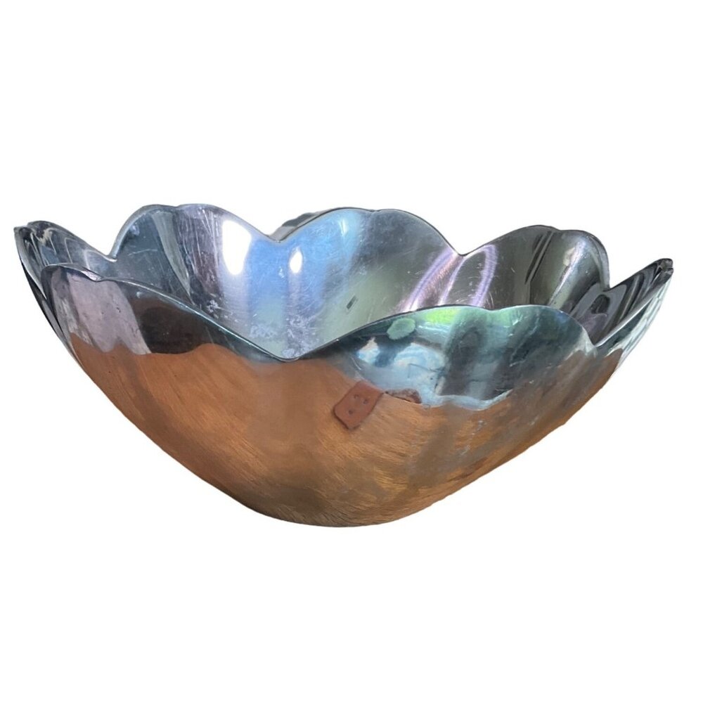 Pewter Bowl Tulipanosa md Made‎ in Mexico 4483 Approximately 10.5" x 4.5"
